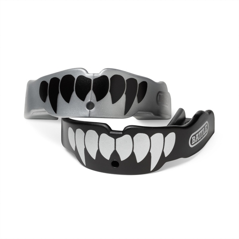 Fangs Football Mouthguard (2 Pack) Black / White Adult