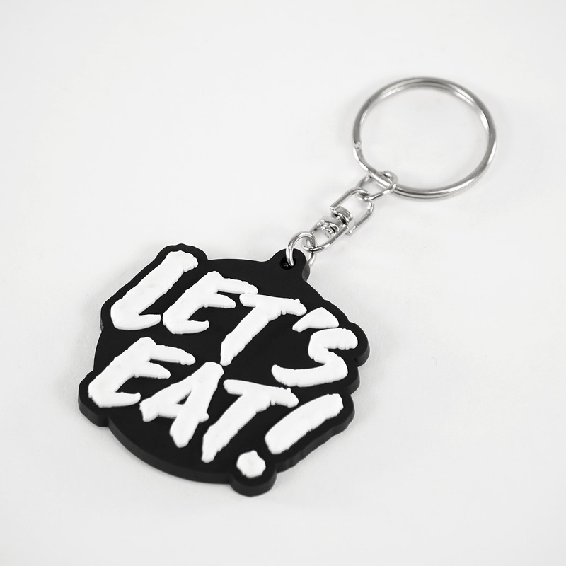 Let’s Eat Keychain one size Black