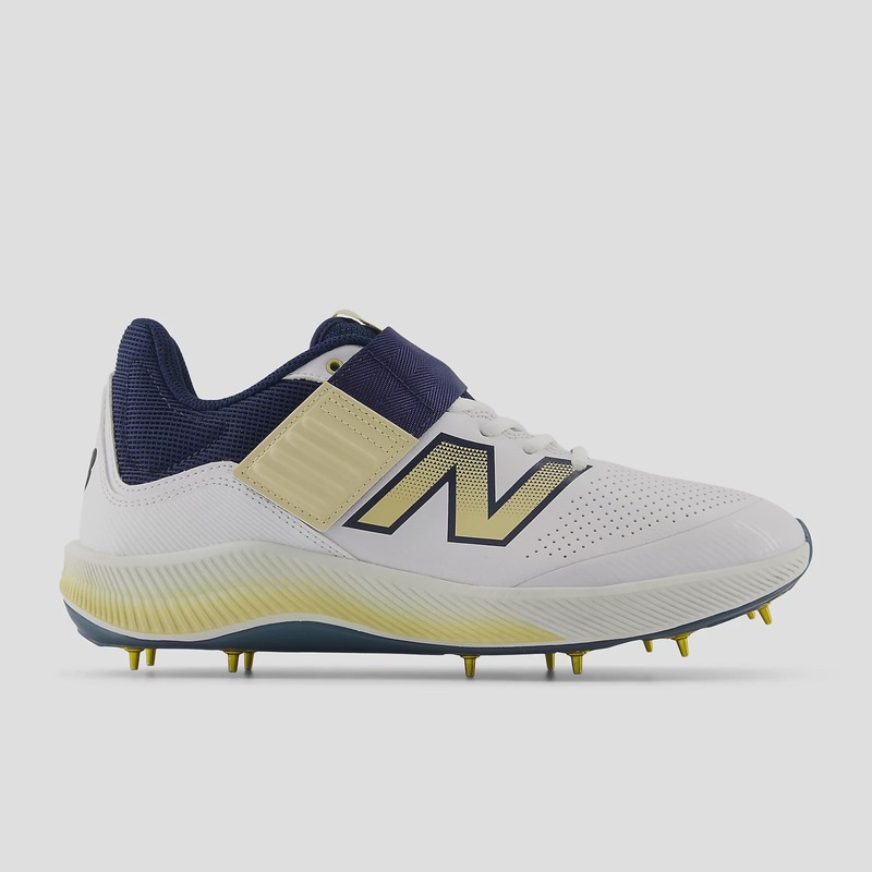 New Balance CK4040 V6 Cricket Shoes US M 9/W10.5