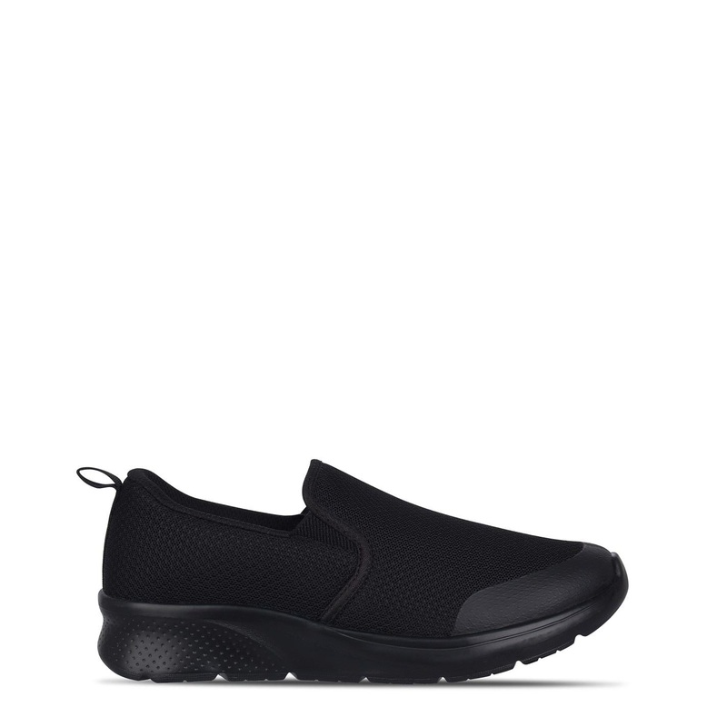 Slazenger Zeal Junior Boys Slip On Trainers 5 (38) Black/Black