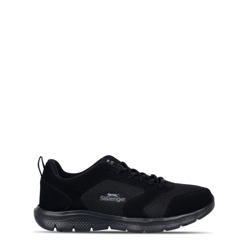 Slazenger Force Mesh Junior Boys Trainers 5 (38) Black/Black