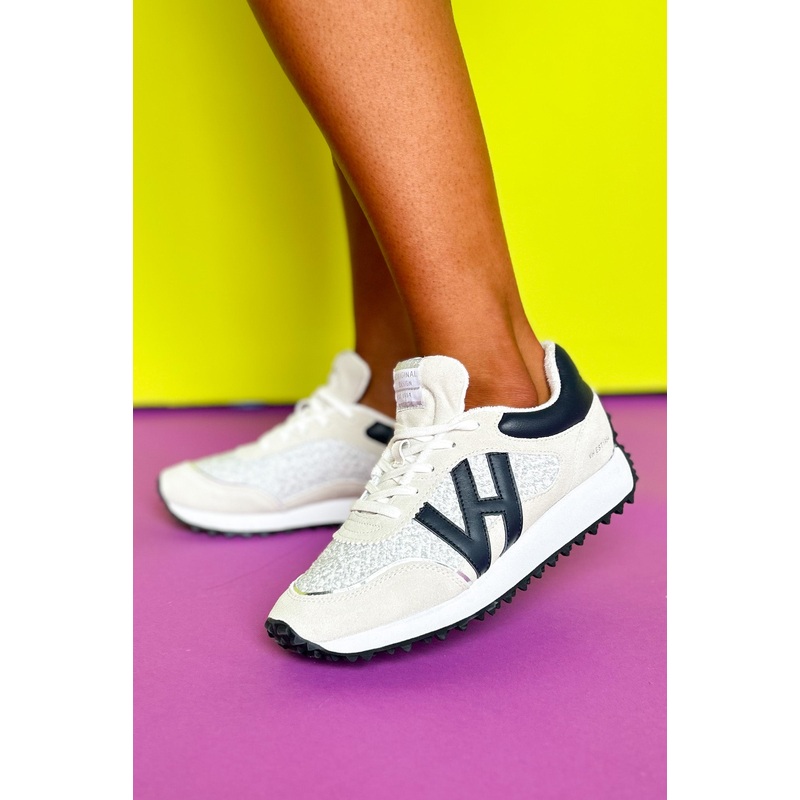 Vintage Havana Grey White Pop Spiked Sole Sneakers 5.5