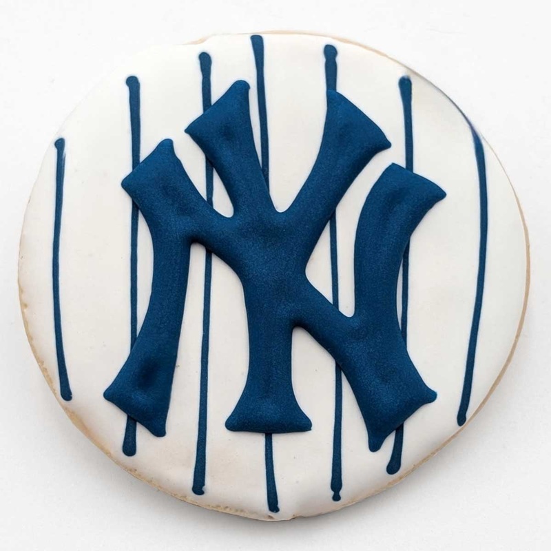 Yankees Logo Cookie
