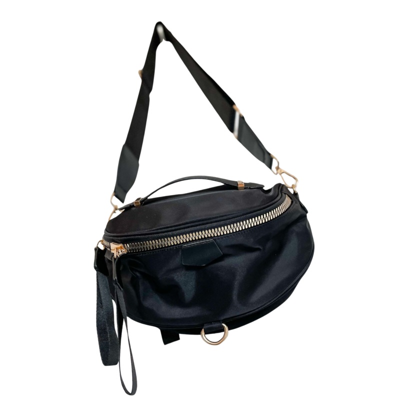 Black Nylon Fanny Pack