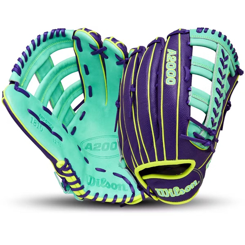 Wilson Fall 2025 A2000 1810 SuperSkin Model 12.75″ Outfield Glove THROWS LEFT