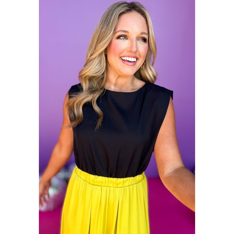 Black Jewel Neck Power Shoulder Elastic Hem Top Small