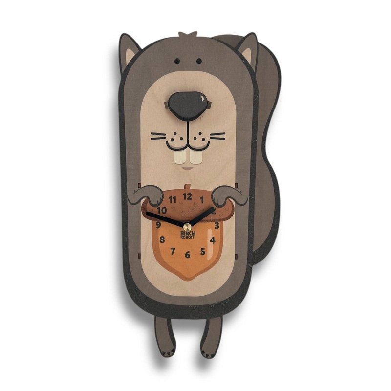 Chestnut the Squirrel Pendulum Clock